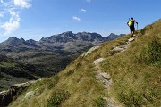 46 Madonnino e Cabianca da sfondo